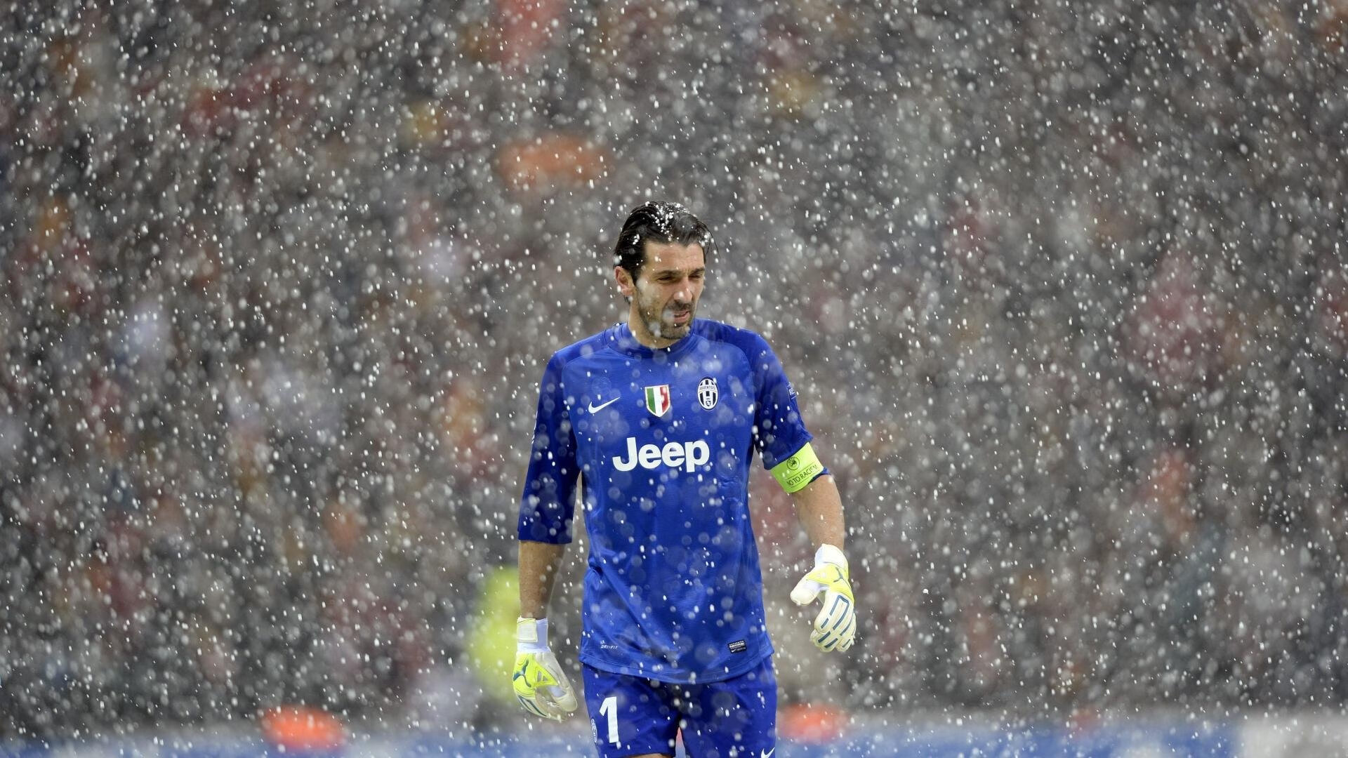 世界杯小组赛第三轮：英格兰大轮换仍保持不败 成史上首支小组赛零失球英格兰